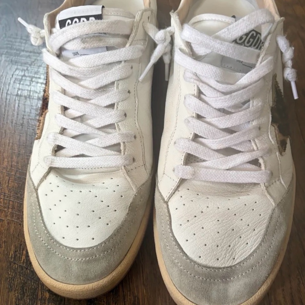 Golden Goose White Sneakers with Black Glitter Detail - Picture 2 of 7